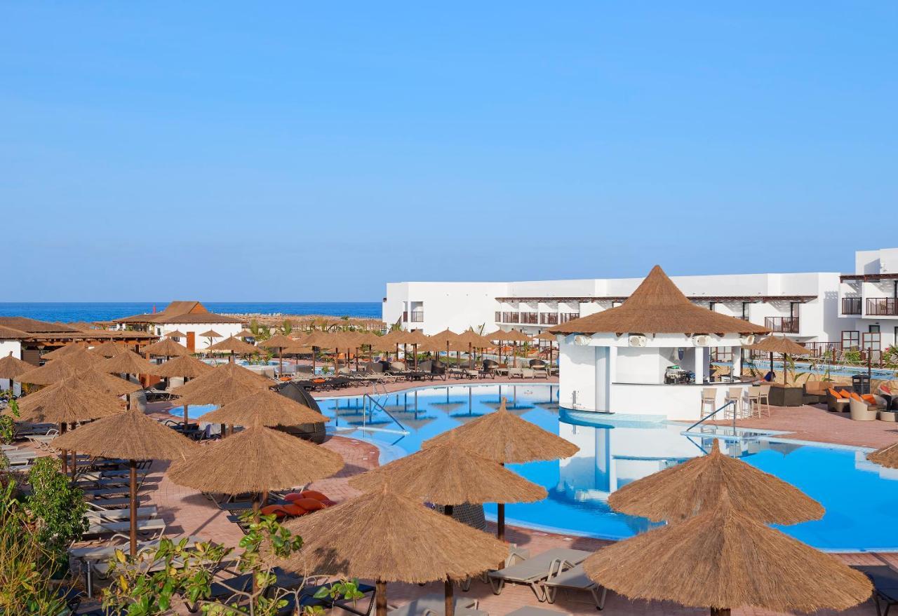 Melia Llana Beach Resort & Spa (Adults Only) سانتا ماريا المظهر الخارجي الصورة