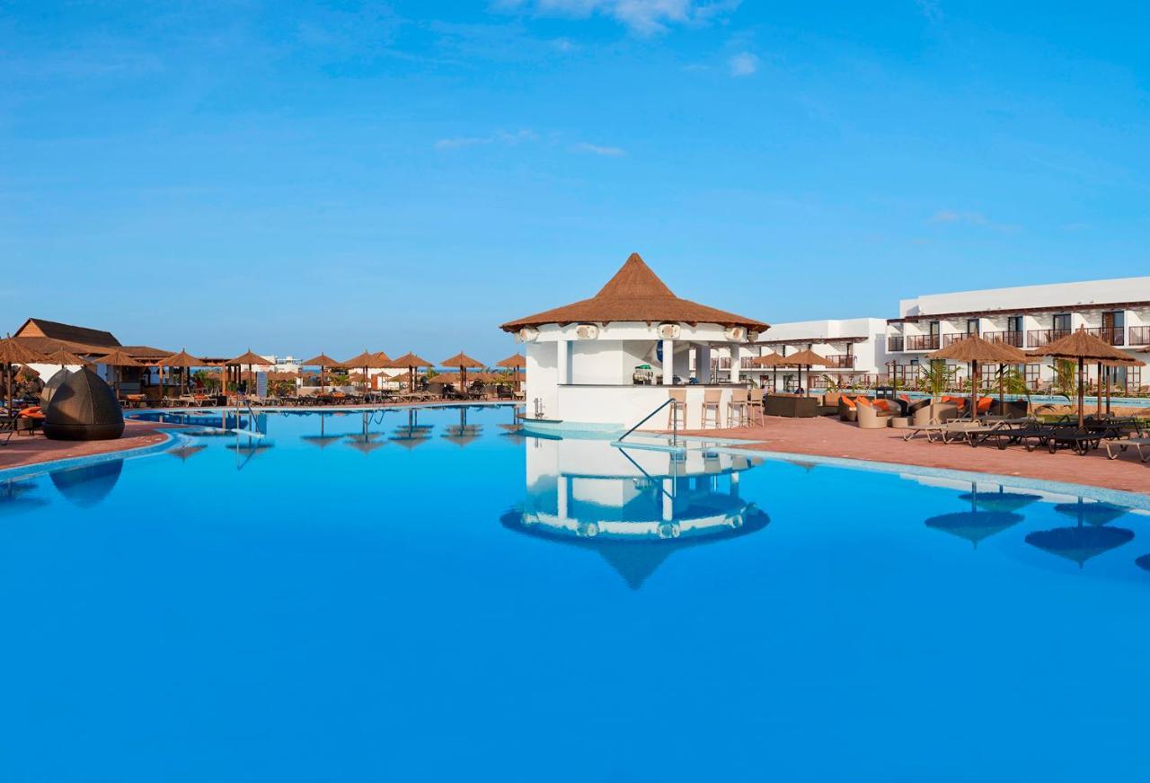 Melia Llana Beach Resort & Spa (Adults Only) سانتا ماريا المظهر الخارجي الصورة