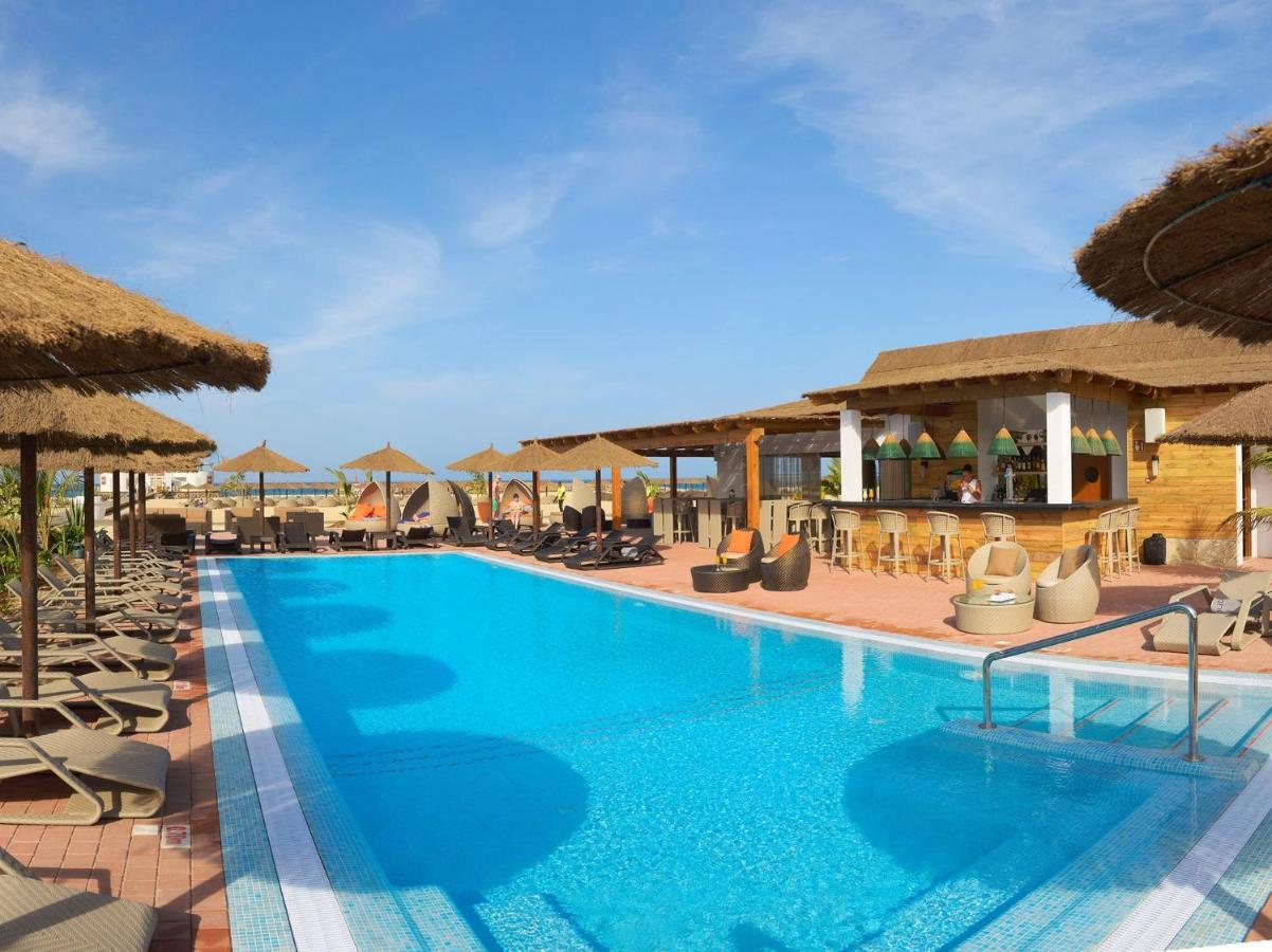 Melia Llana Beach Resort & Spa (Adults Only) سانتا ماريا المظهر الخارجي الصورة