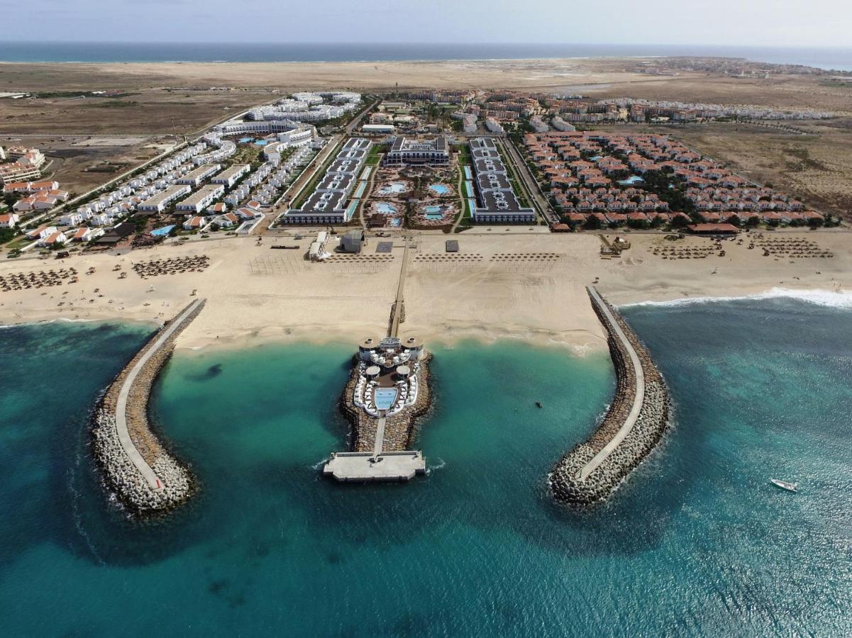 Melia Llana Beach Resort & Spa (Adults Only) سانتا ماريا المظهر الخارجي الصورة